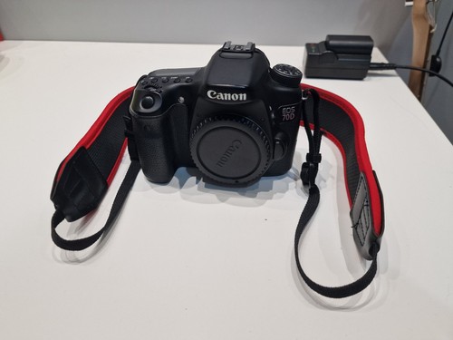 Canon eos 70d - canon, f1.8