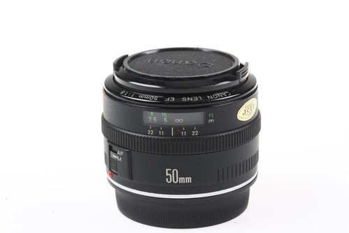 Canon 8 numero - f/1,8,