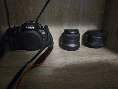 Canon eos r100 - +, 18-45mm