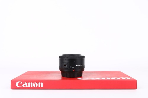 Yongnuo 50mm canon - f,
