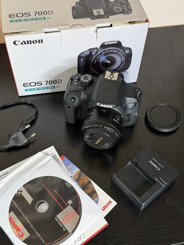 Canon eos 700d ef - +,